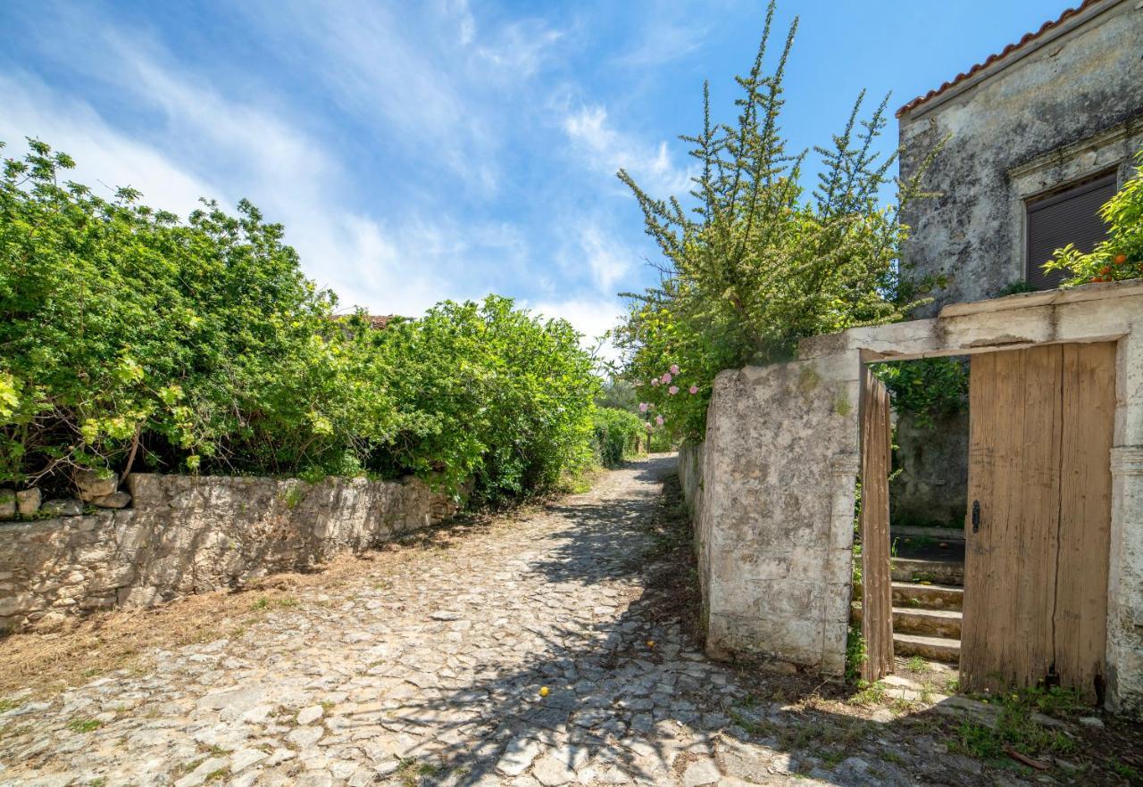 Appartamento Argoulides Traditional Appartments La Canea