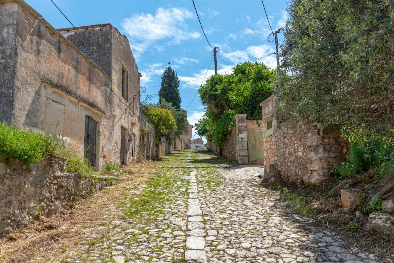 Argoulides Traditional Appartments Apartamento