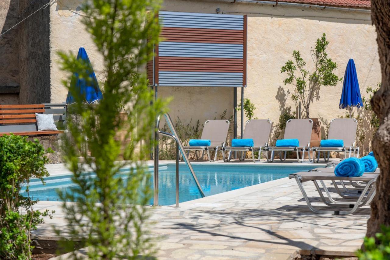 Argoulides Traditional Appartments * Hania